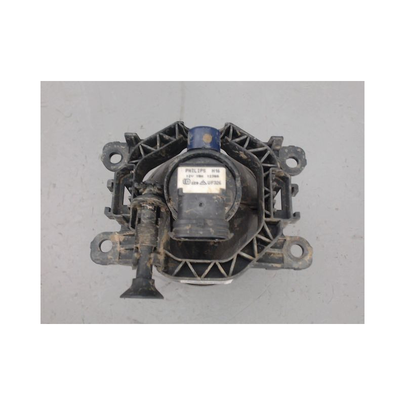 PHARE ANTIBROUILLARD AVANT DROIT RENAULT CLIO