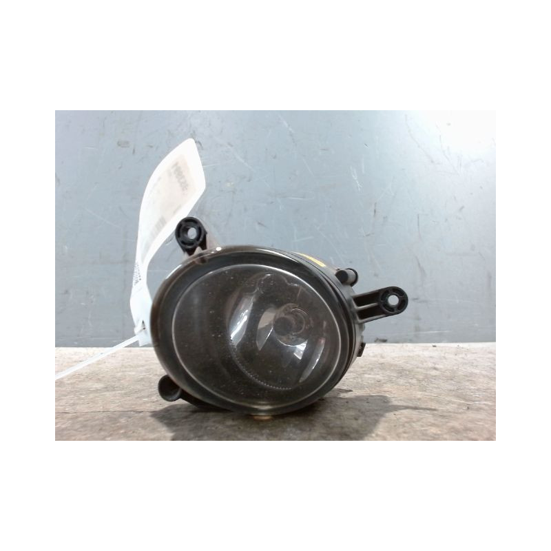 PHARE ANTIBROUILLARD AVANT GAUCHE AUDI A4 CABRIOLET