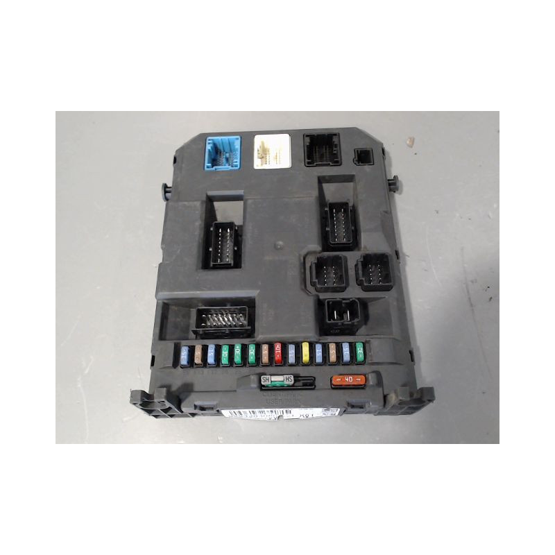 BOITIER GESTION HABITACLE PEUGEOT 207