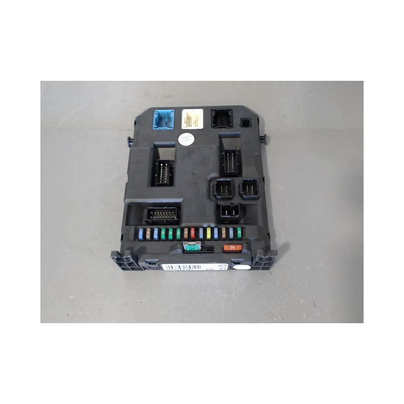 BOITIER GESTION HABITACLE PEUGEOT 207 2006-2013
