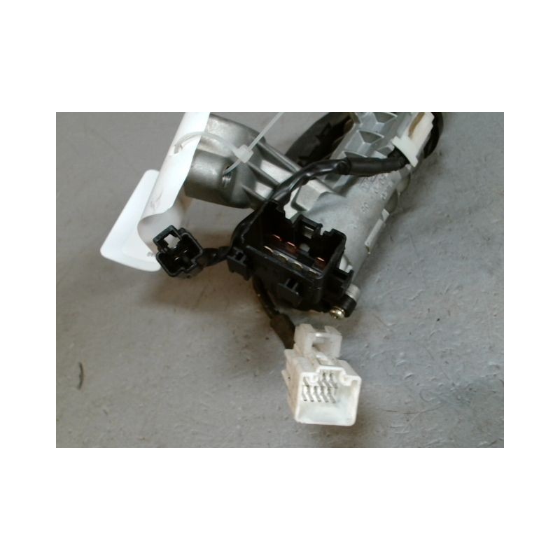 ANTIVOL DE DIRECTION TOYOTA AVENSIS -2000