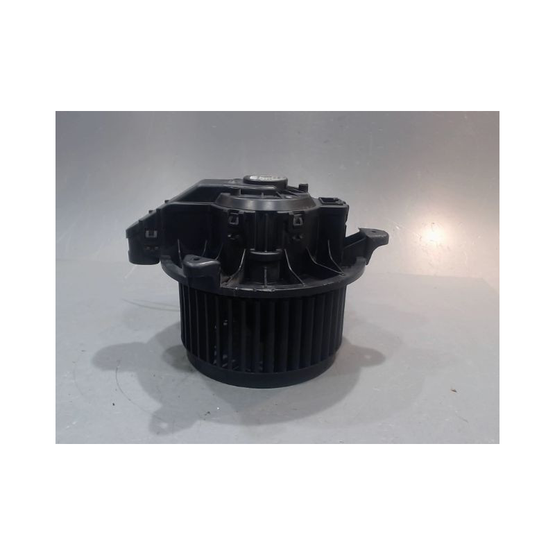MOTEUR VENTILATEUR CHAUFFAGE FORD FIESTA