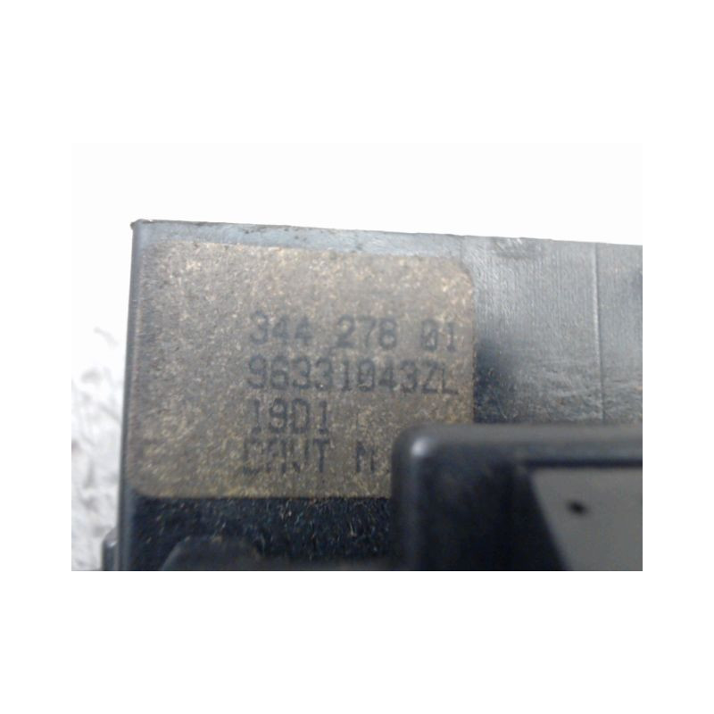 COMMANDE ESSUIE GLACE PEUGEOT 206