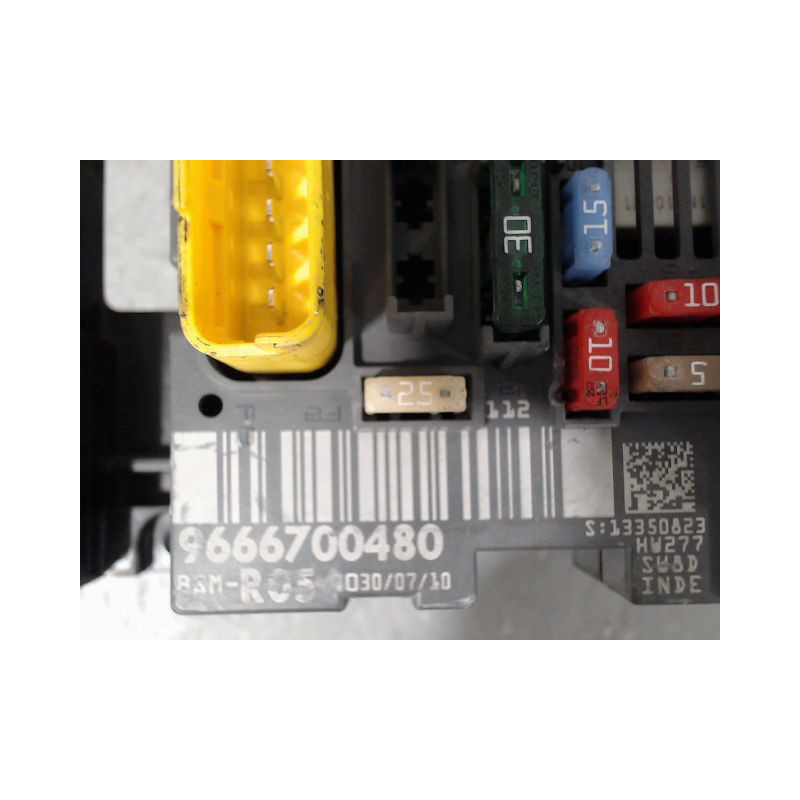 BOITE A FUSIBLES PEUGEOT 308 2007-