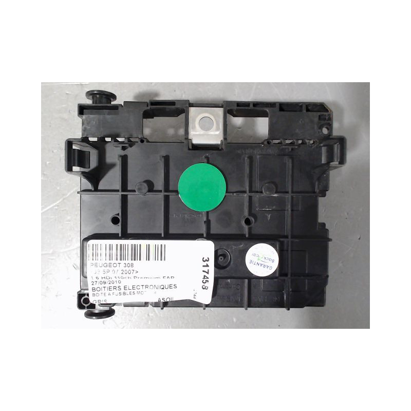 BOITE A FUSIBLES PEUGEOT 308 2007-
