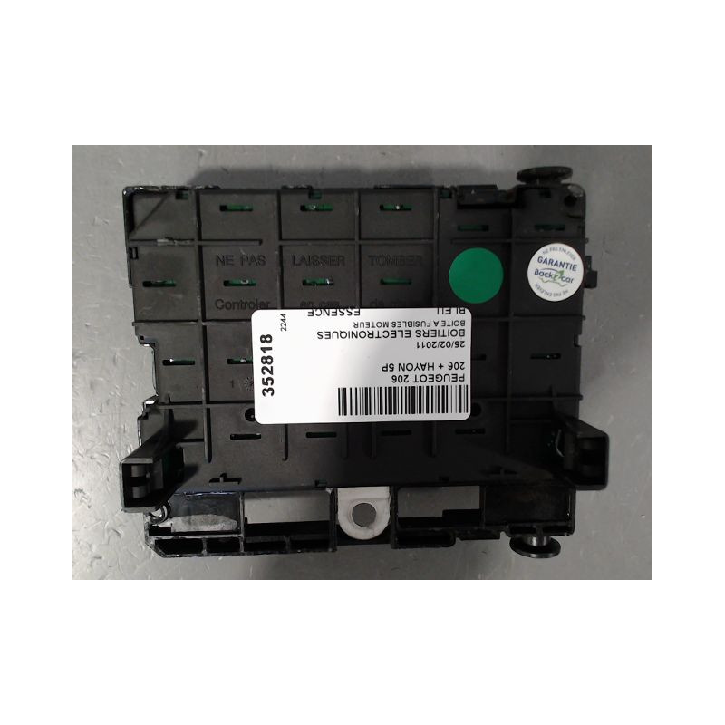 BOITE A FUSIBLES PEUGEOT 206 + 2009-2013
