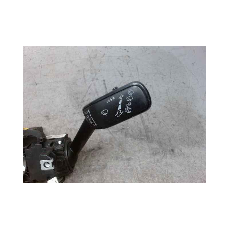 BLOC COMMODOS SEAT LEON