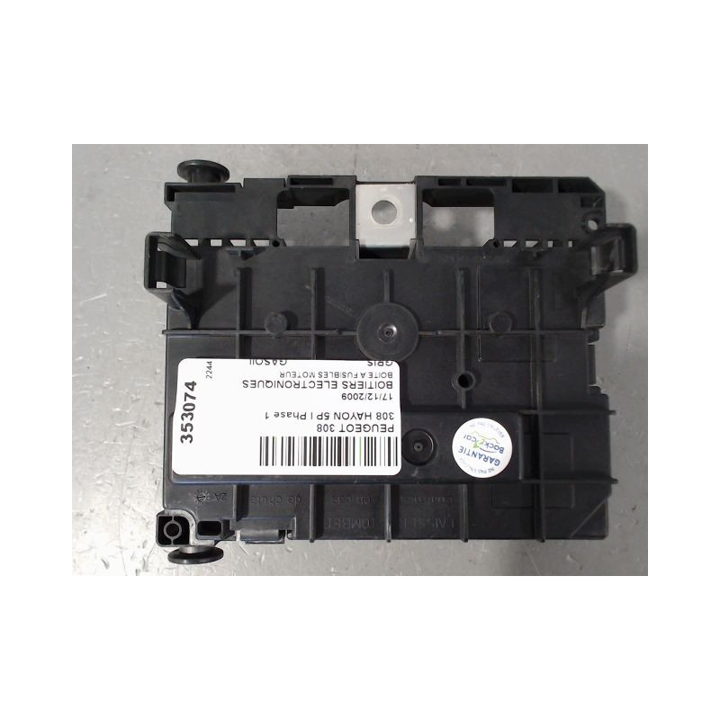BOITE A FUSIBLES PEUGEOT 308 I Phase 1 2007-2011