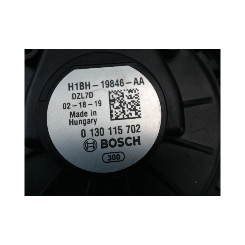 MOTEUR VENTILATEUR CHAUFFAGE FORD FIESTA
