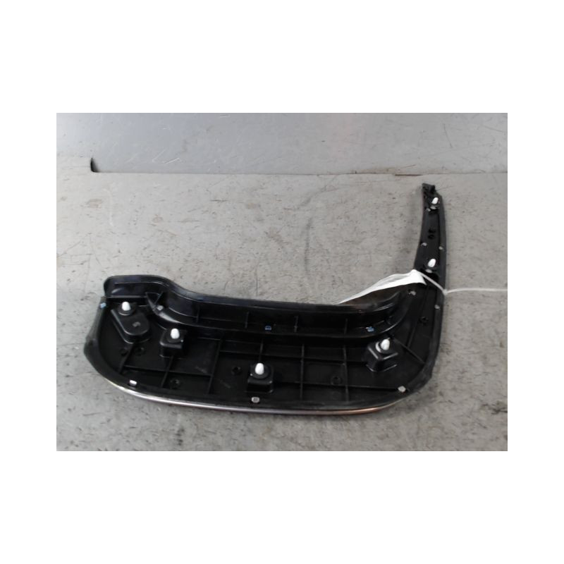 ENJOLIVEUR AILE ARRIERE DROIT CITROEN C5 AIRCR.