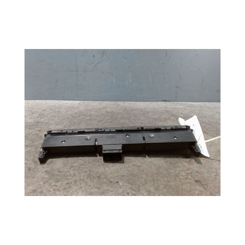 BOUTON DE WARNING AUDI A3 SPORTBACK