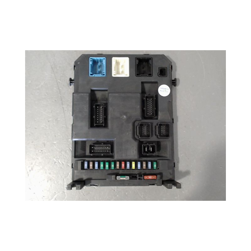 BOITIER GESTION HABITACLE DS DS3