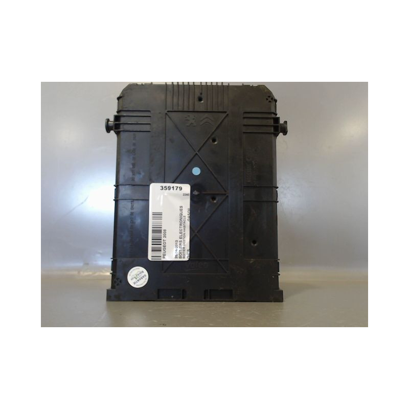 BOITIER GESTION HABITACLE PEUGEOT 2008