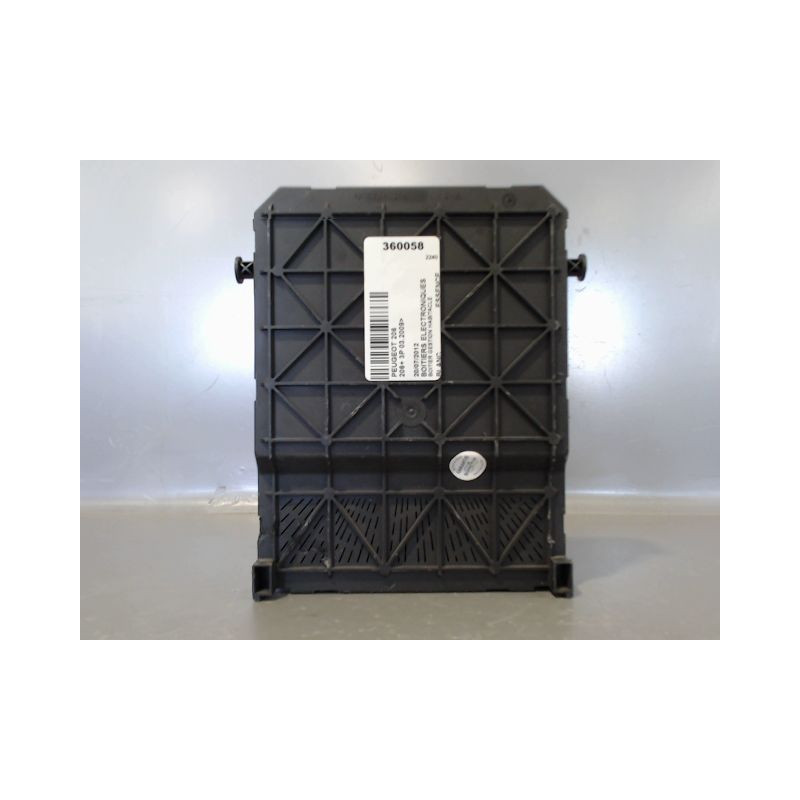 BOITIER GESTION HABITACLE PEUGEOT 206+ 2009-