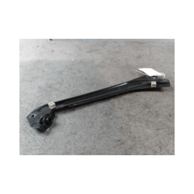 TOLE PORTE PHARE GAUCHE SKODA YETI
