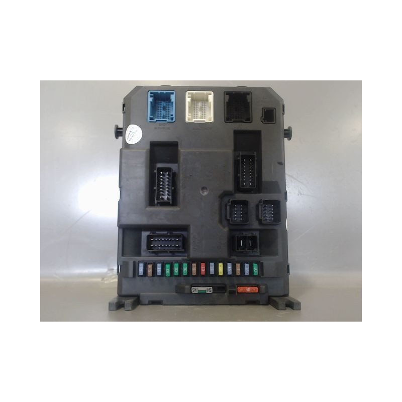 BOITIER GESTION HABITACLE PEUGEOT 207 2011-