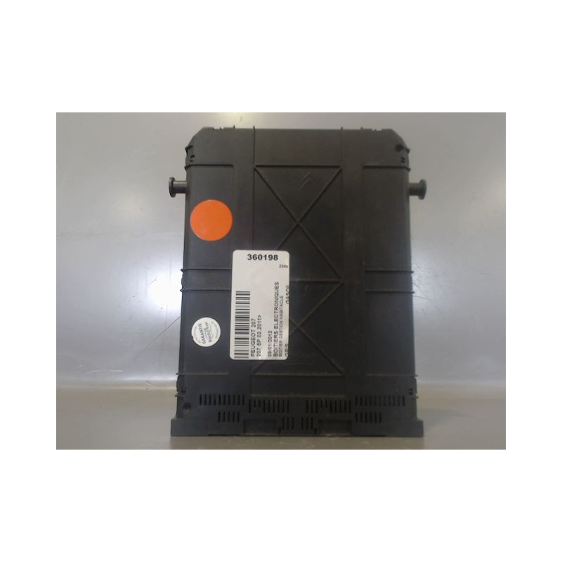 BOITIER GESTION HABITACLE PEUGEOT 207 2011-