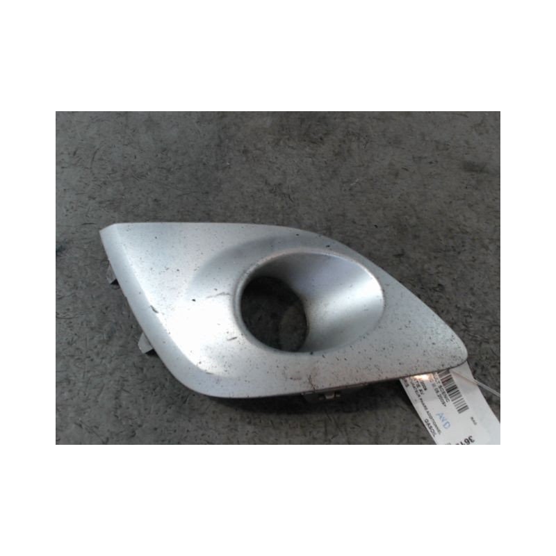 OBTURATEUR PHARE ADDITIONNEL PARE-CHOC AVG RENAULT SCENIC III 2009-