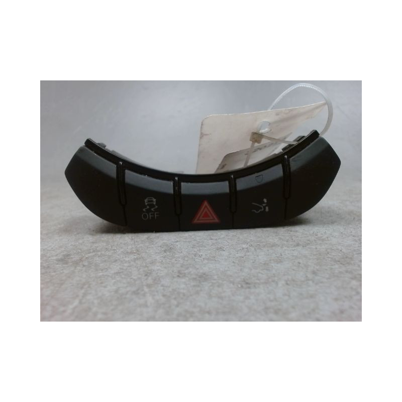 BOUTON DE WARNING AUDI TT