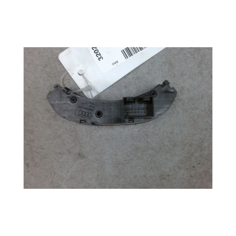 BOUTON DE WARNING AUDI TT