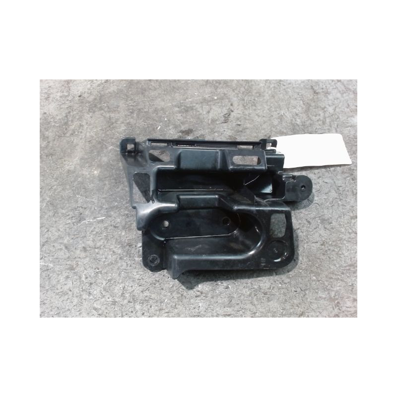 SUPPORT PARE-CHOC ARG PEUGEOT 208