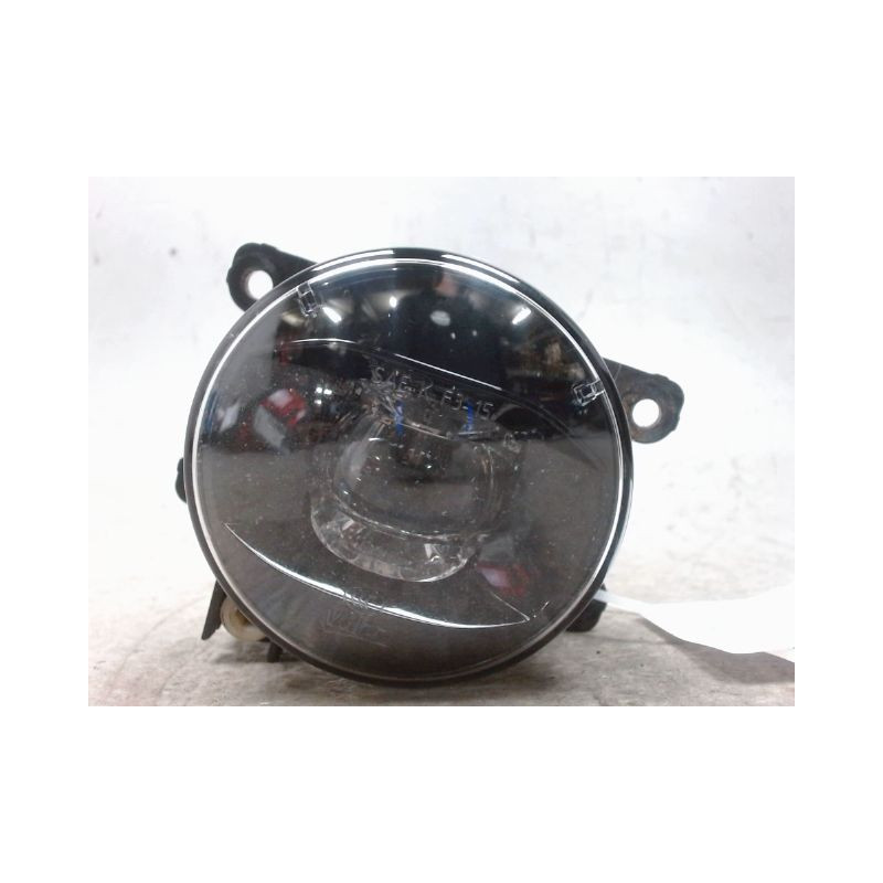 BOITIER PHARE ANTIBROUILLARD G RENAULT CLIO