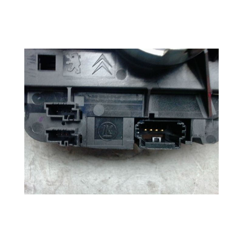BLOC COMMODOS CITROEN C3