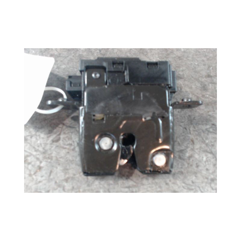 SERRURE HAYON  RENAULT TWINGO 2 2010-