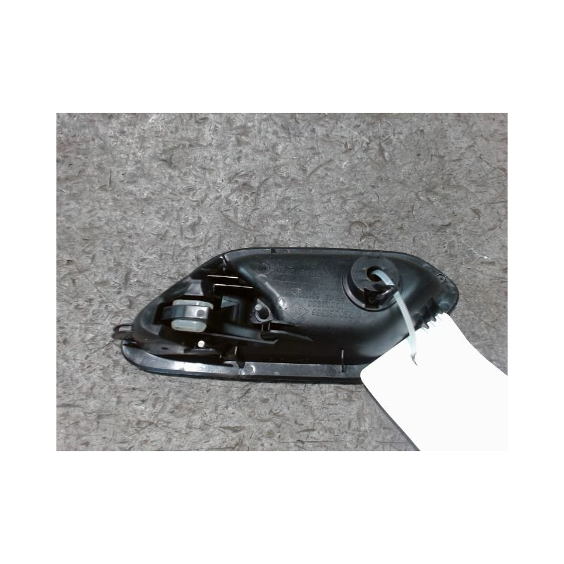 POIGNEE INTERIEURE PORTE ARRIERE DROIT DACIA SANDERO 2008-