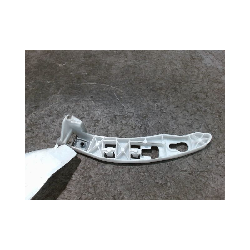 SUPPORT PARE-CHOC ARD PEUGEOT 208