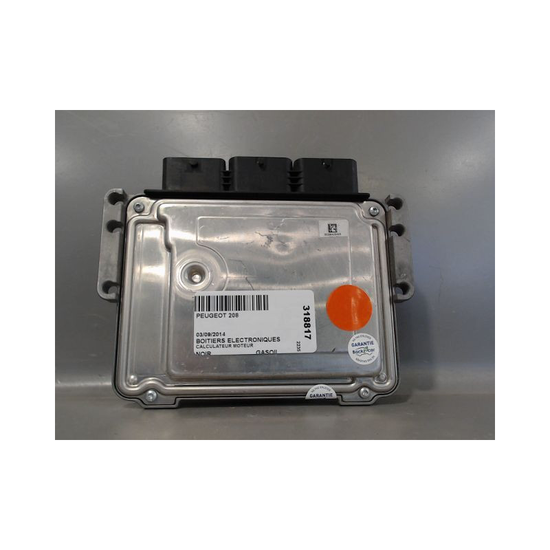 CALCULATEUR MOTEUR PEUGEOT 208