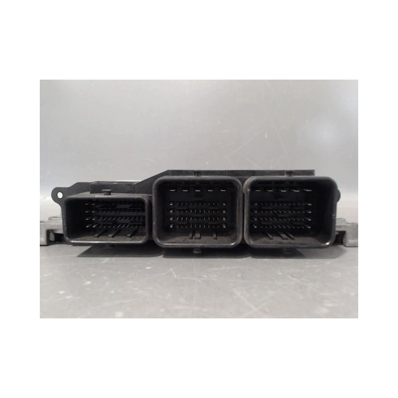 CALCULATEUR MOTEUR PEUGEOT 208 Phase 1 2012-...