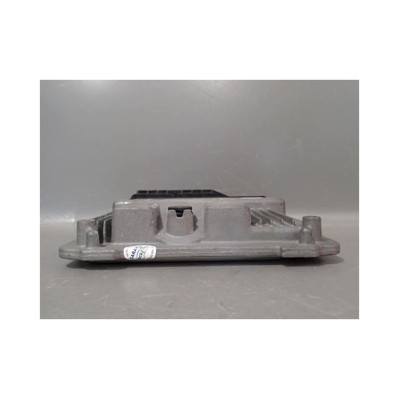 CALCULATEUR MOTEUR PEUGEOT 2008 Phase 1 2013-...