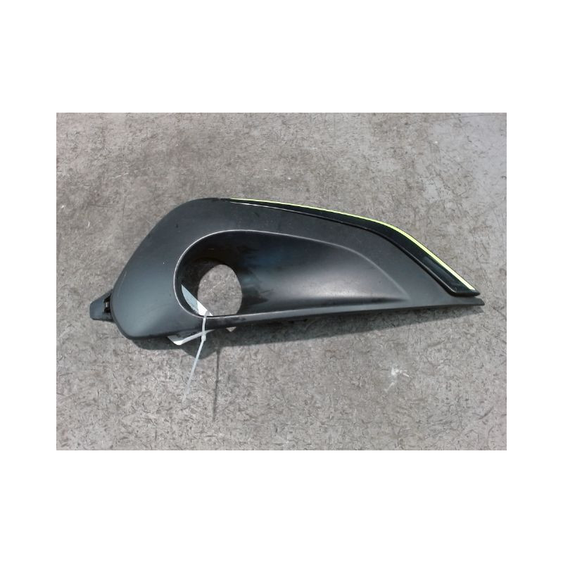 OBTURATEUR PHARE ADDITIONNEL PARE-CHOC AVG PEUGEOT 208