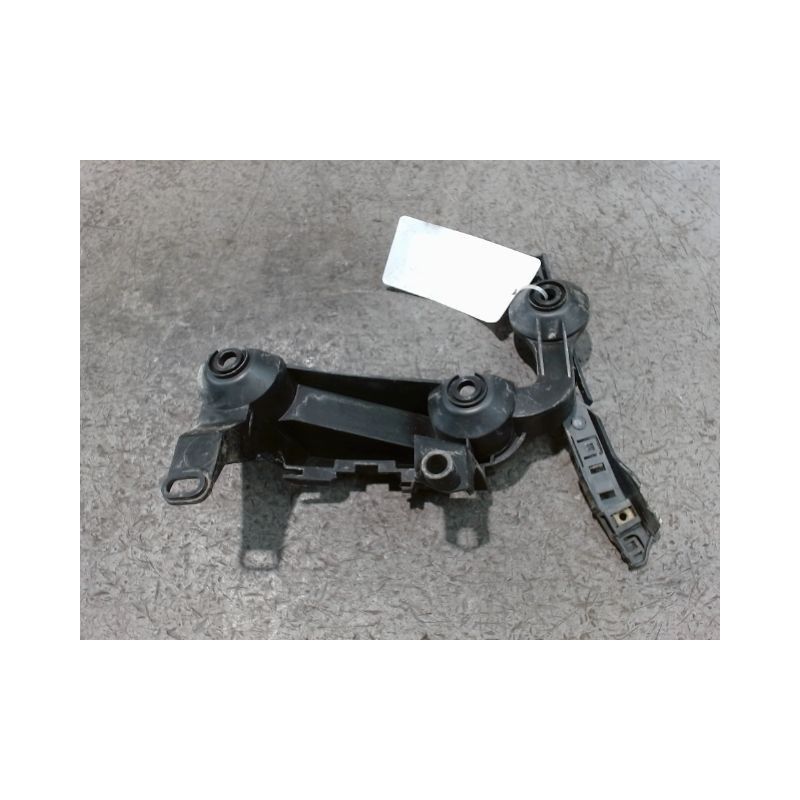 SUPPORT PARE-CHOC ARG CITROEN C3 2009-
