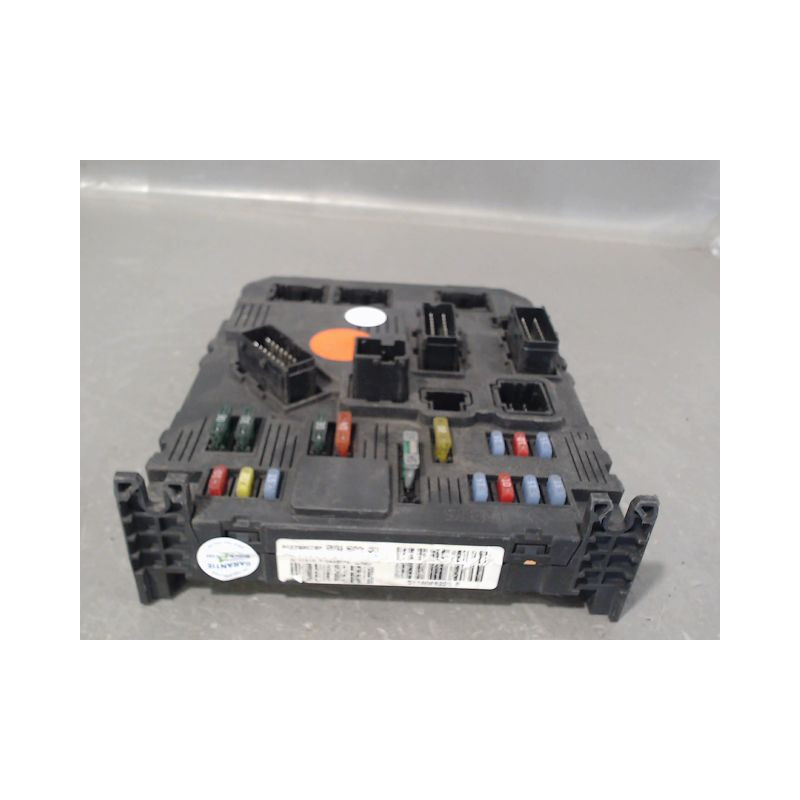 BOITIER GESTION HABITACLE PEUGEOT 206 5P