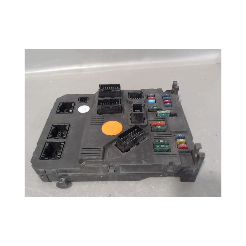 BOITIER GESTION HABITACLE PEUGEOT 206 3P