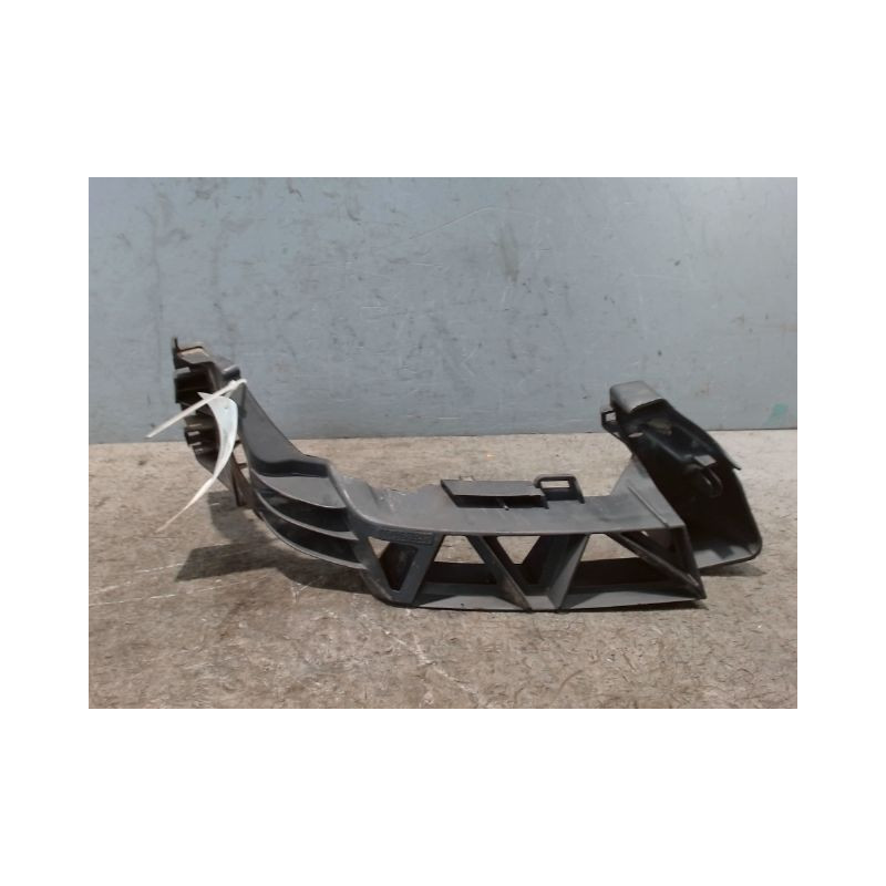 SUPPORT PARE-CHOC ARG PEUGEOT 207 CC