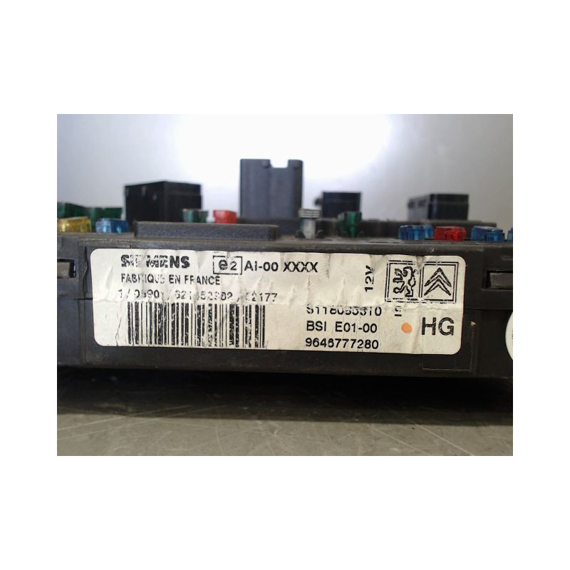 BOITIER GESTION HABITACLE PEUGEOT 206 SW 02-06