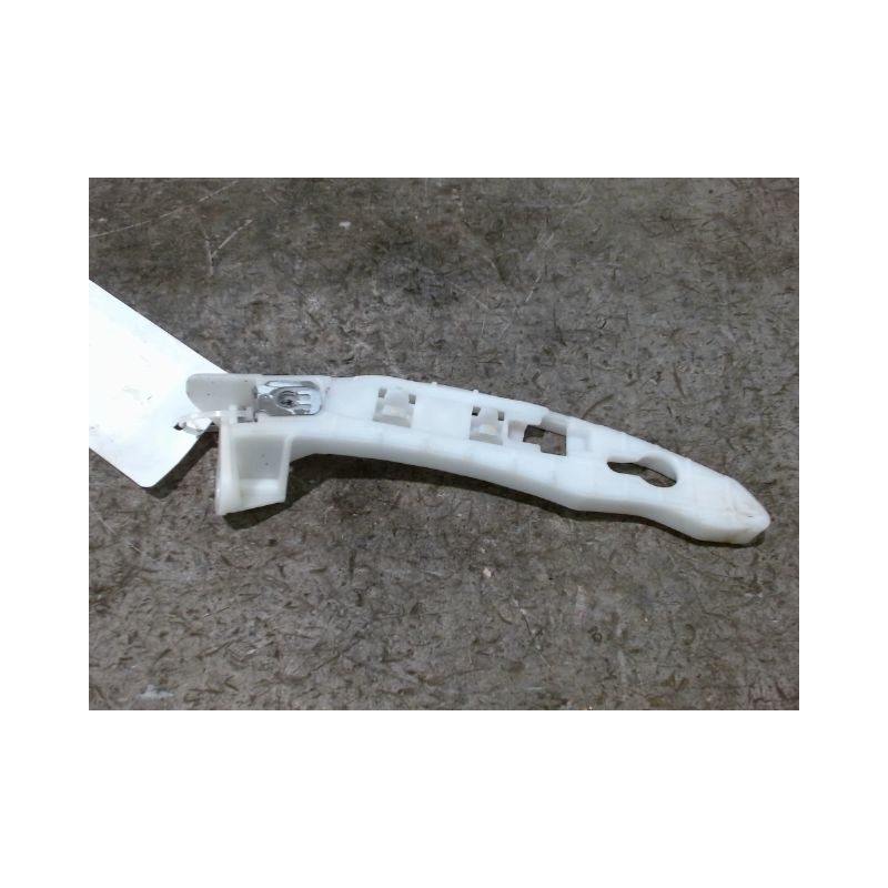 SUPPORT PARE-CHOC ARD PEUGEOT 208