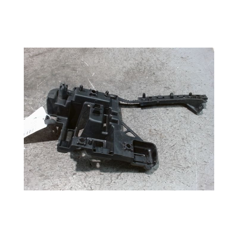 SUPPORT PARE-CHOC ARG PEUGEOT PARTNER TEPEE 2008-