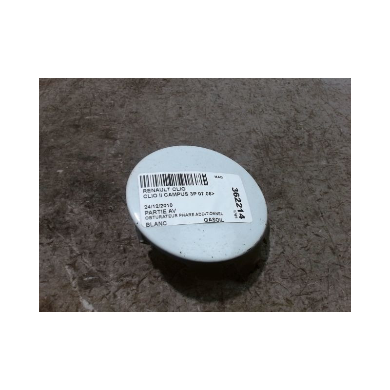 OBTURATEUR PHARE ADDITIONNEL PARE-CHOC AVG RENAULT CLIO II CAMPUS 06-