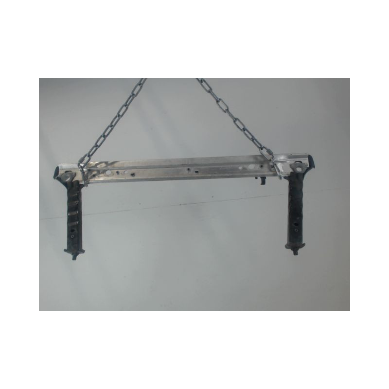 TRAVERSE INFERIEURE ARMATURE AVANT RENAULT MEGANE