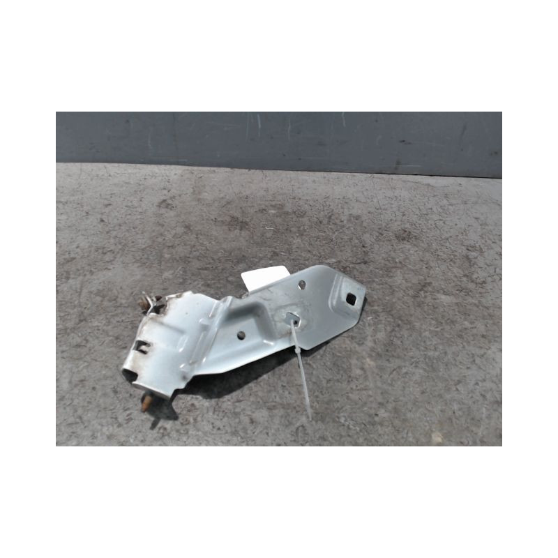 SUPPORT AILE AVG RENAULT CLIO IV