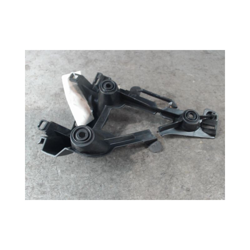 SUPPORT PARE-CHOC ARD PEUGEOT 2008