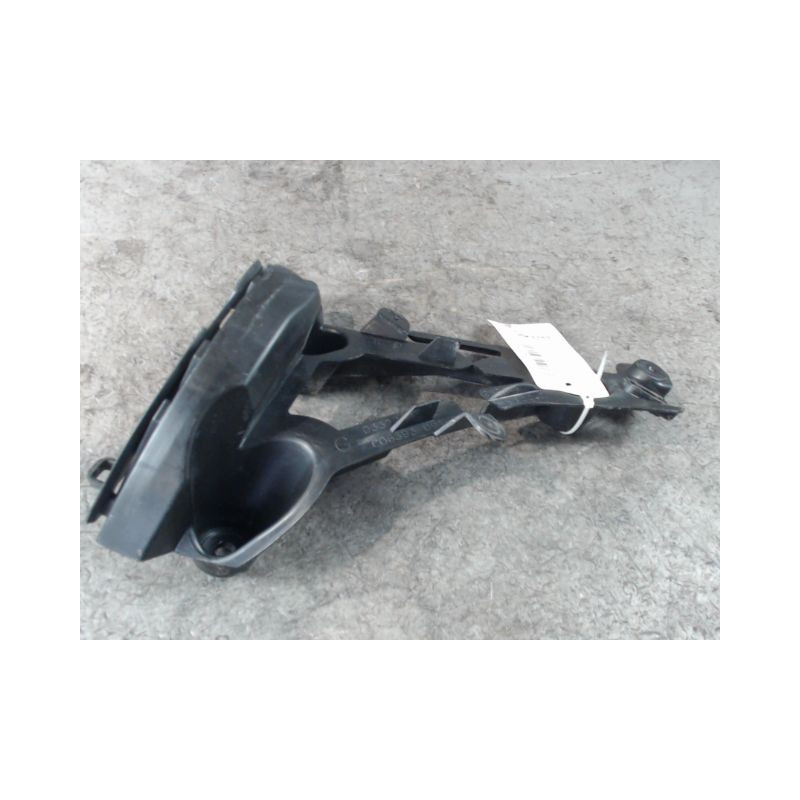 SUPPORT PARE-CHOC ARG PEUGEOT 2008