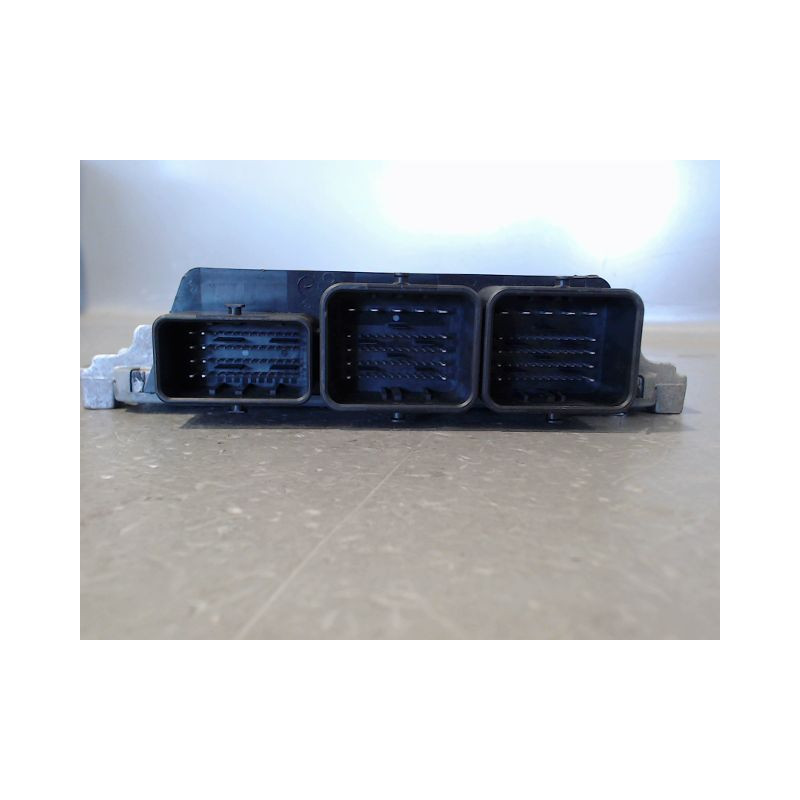CALCULATEUR MOTEUR CITROEN DS4