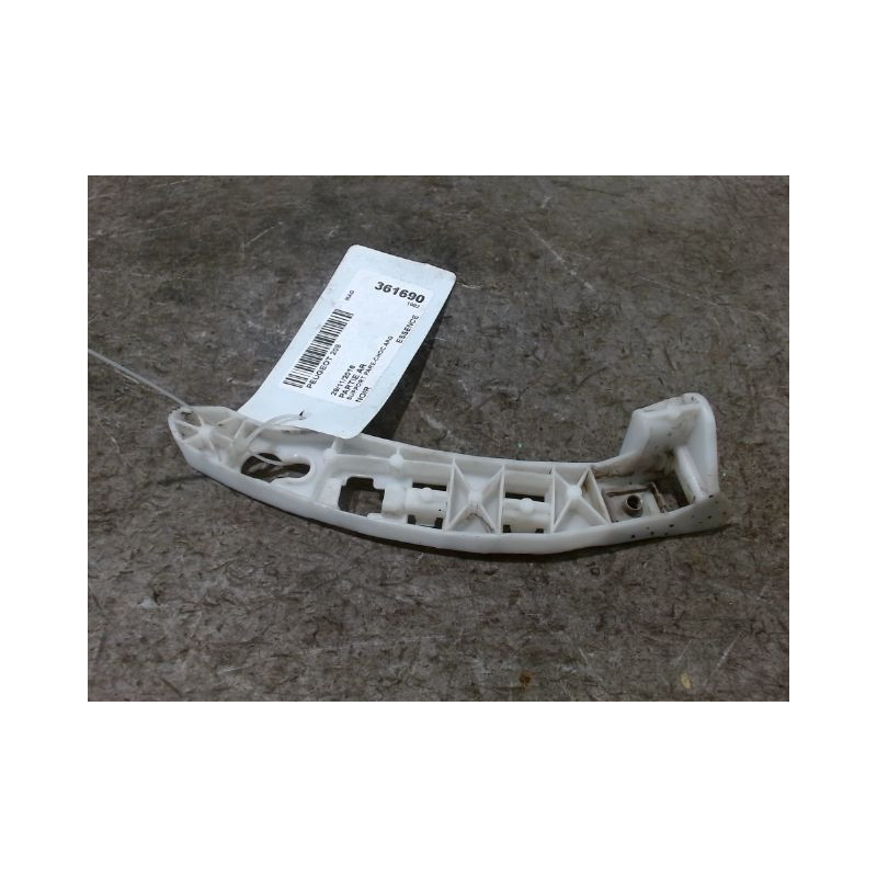 SUPPORT PARE-CHOC ARG PEUGEOT 208