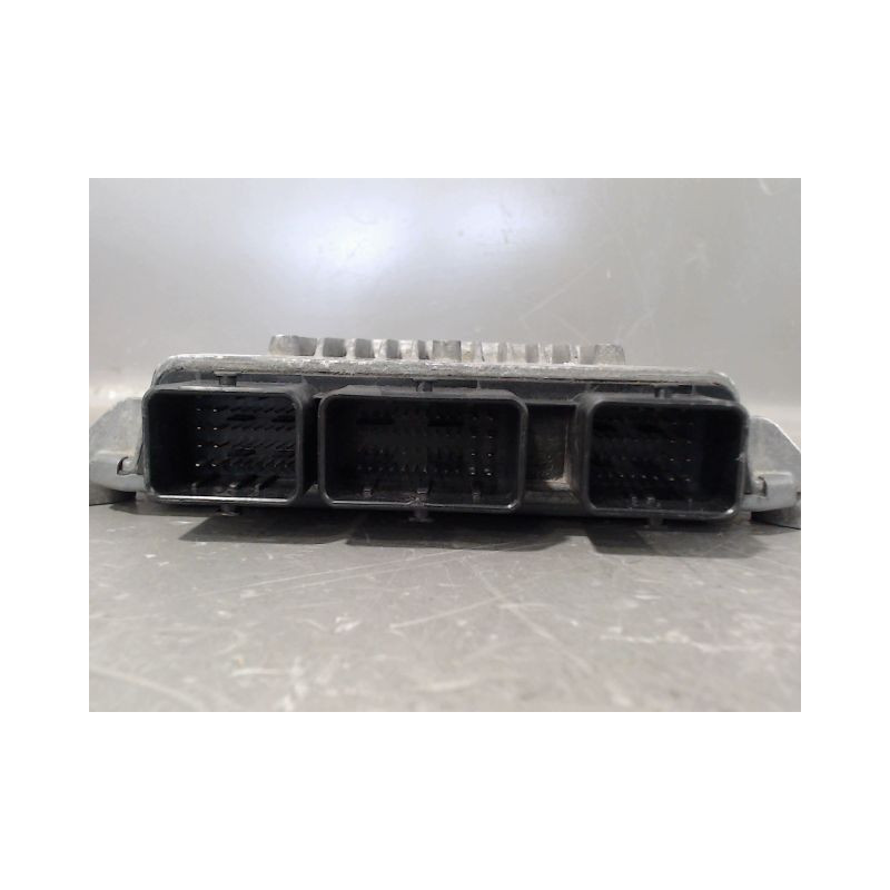 CALCULATEUR MOTEUR PEUGEOT 307 2001-2005