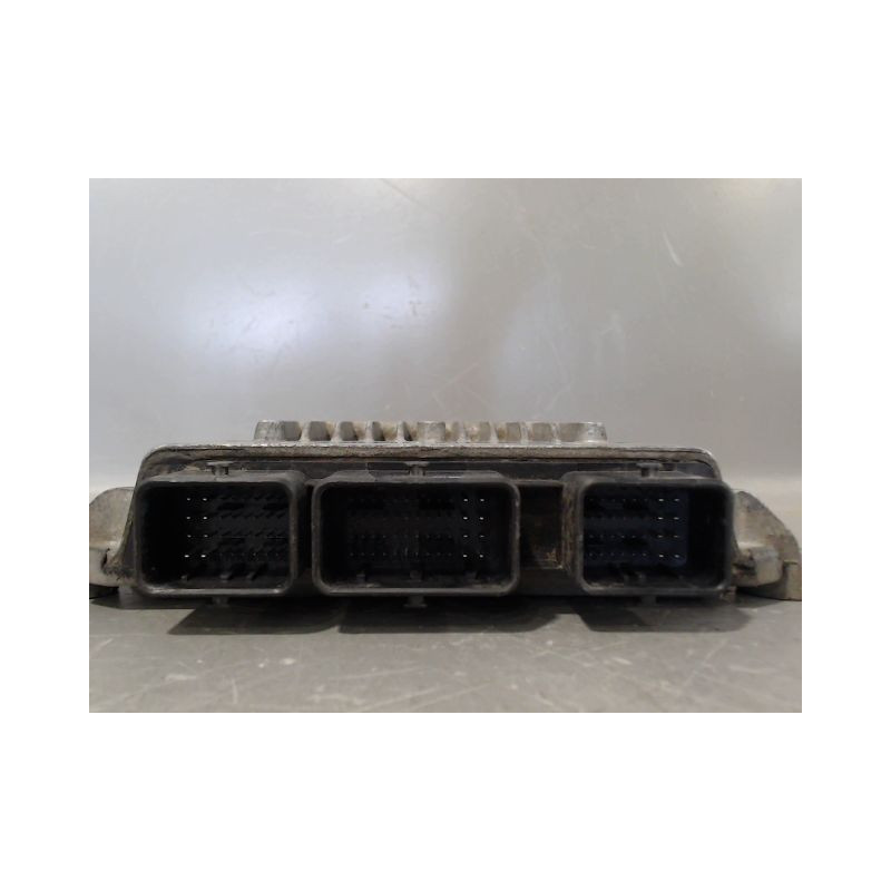 CALCULATEUR MOTEUR CITROEN C2 2005-
